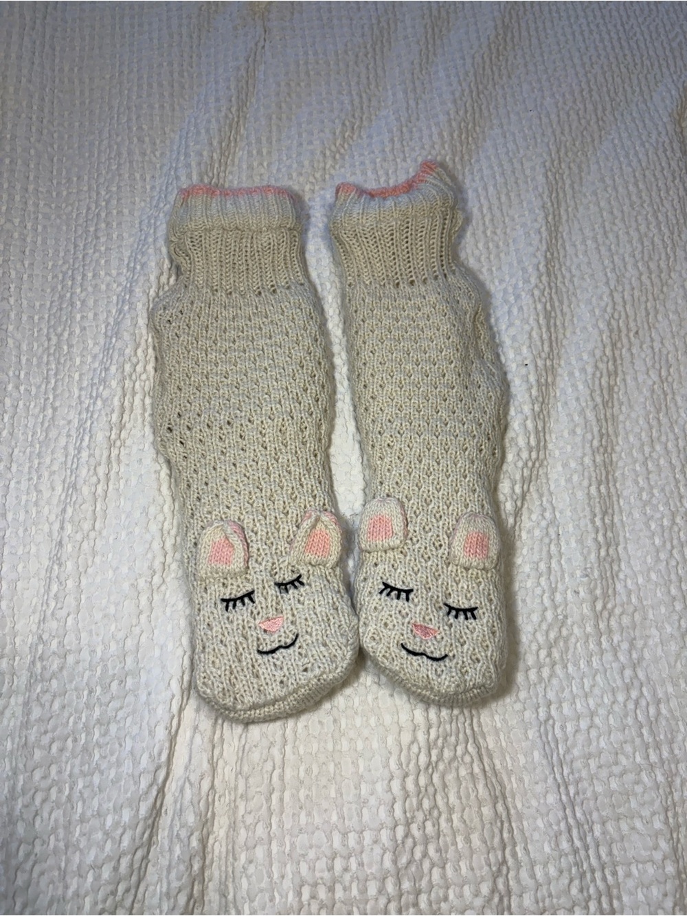 Jane and Bleecker Cream Knit Animal Face Socks with Pink Accents